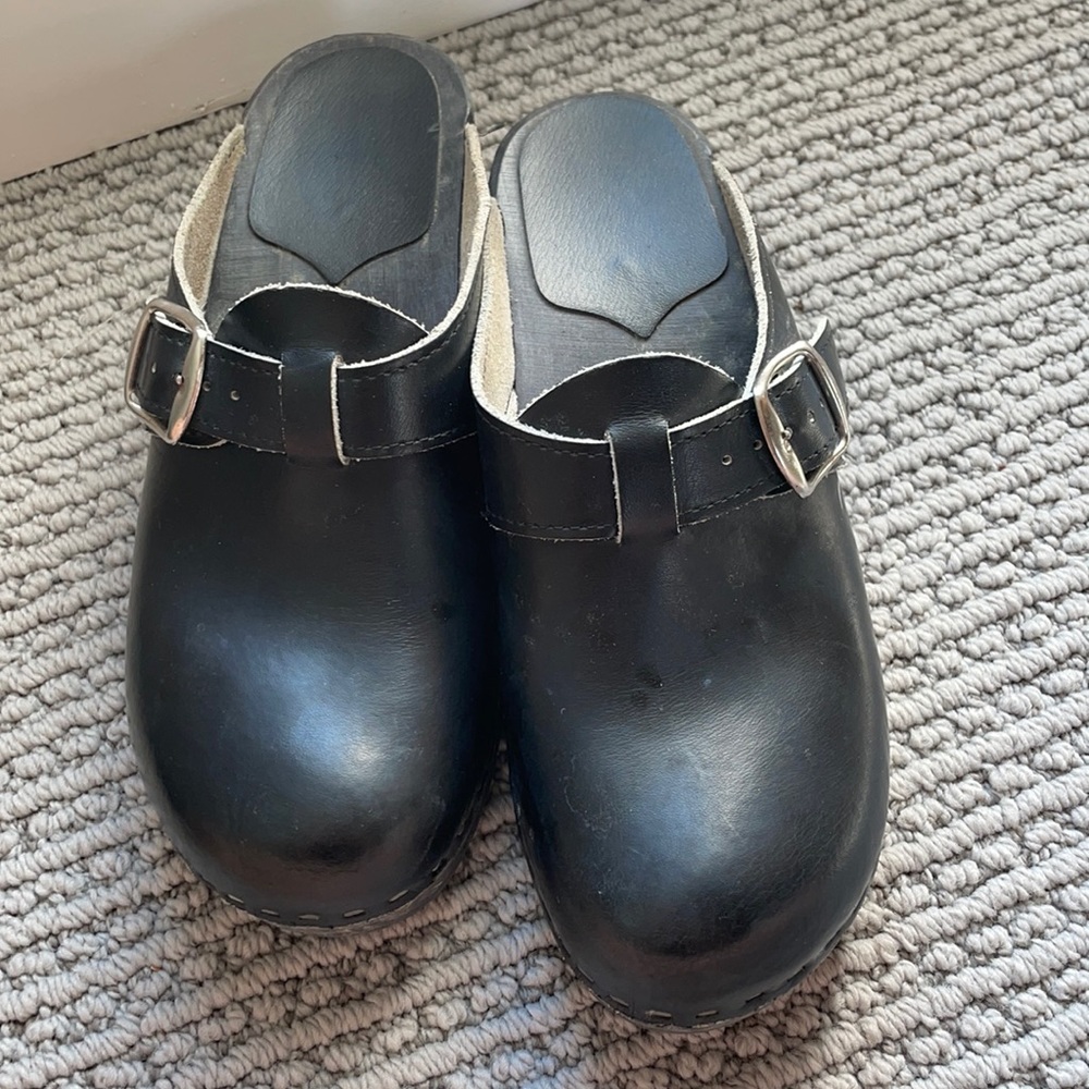 Vollsjö clogs, size 6